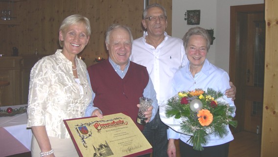 vlnr: BGM Sonja Ottenbacher, Gottfried Wechselberger, Vizebgm. Johann Rattensberger, Katharina Wechselberger